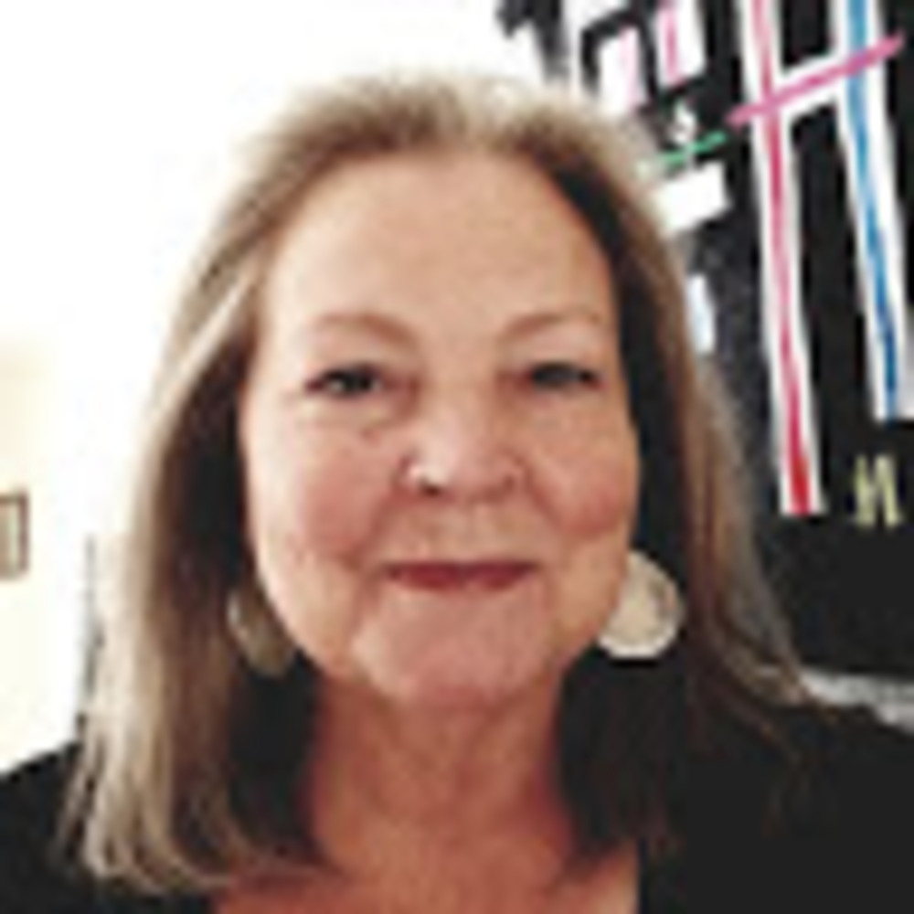 Meet your Posher, Roxanne